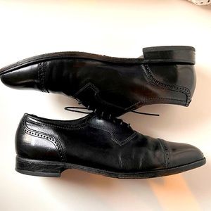 Vintage Florsheim Black Cap Toe Lace Up Balmoral Men's shoes